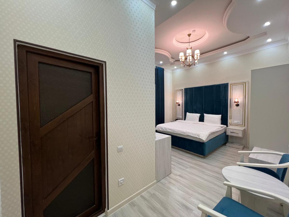 Hotel Sharq 두샨베 외부 사진