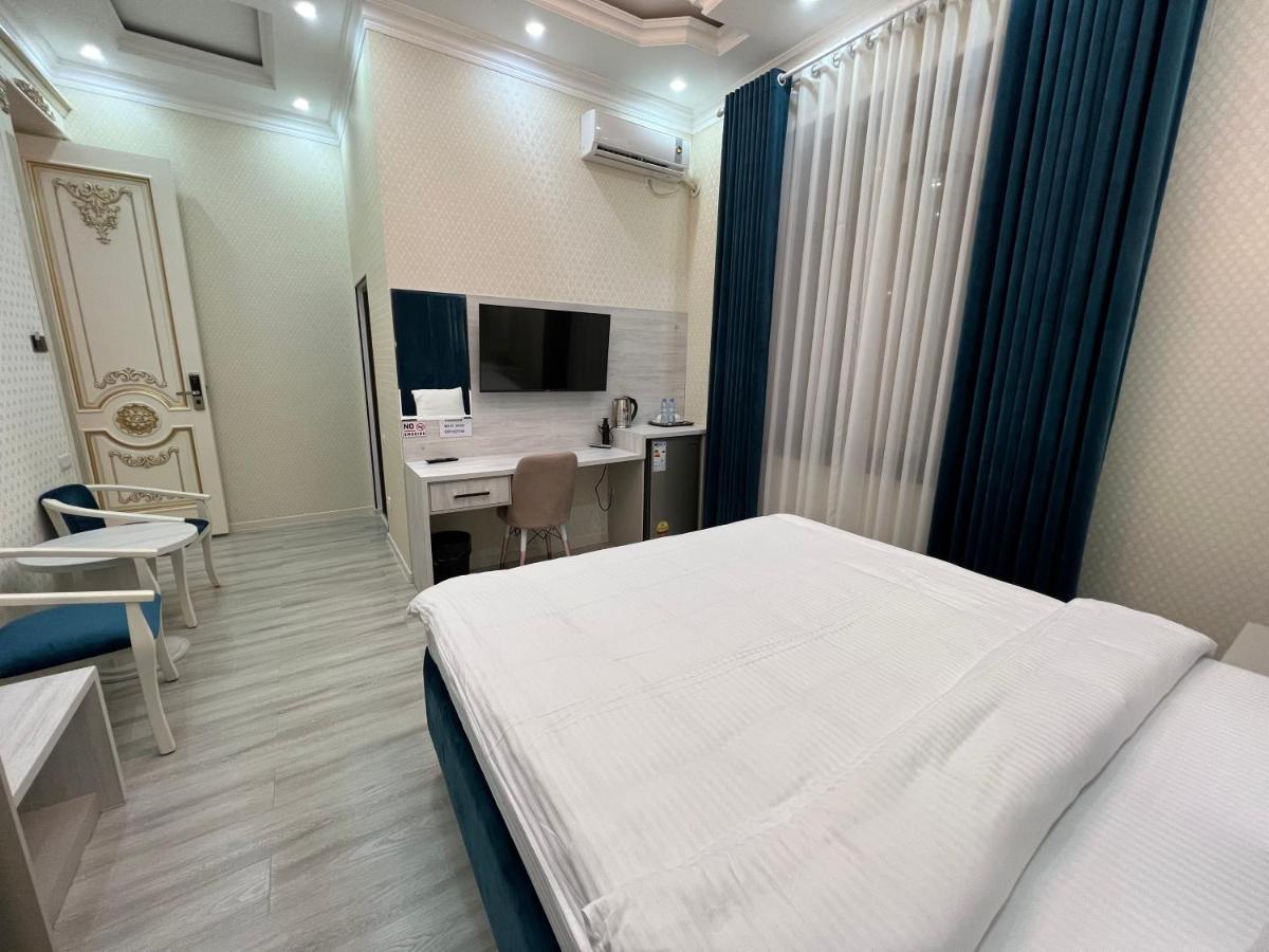 Hotel Sharq 두샨베 외부 사진