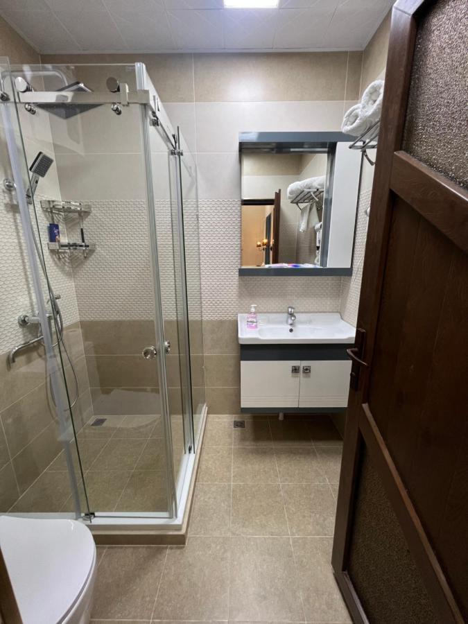Hotel Sharq 두샨베 외부 사진
