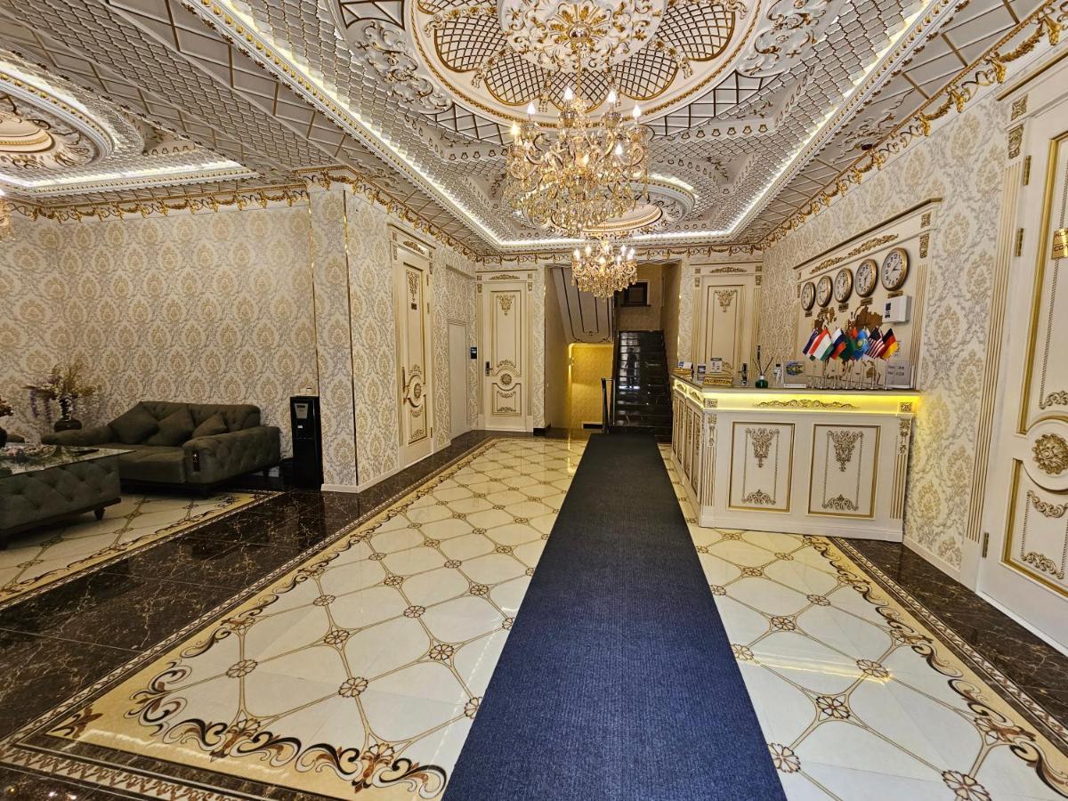 Hotel Sharq 두샨베 외부 사진