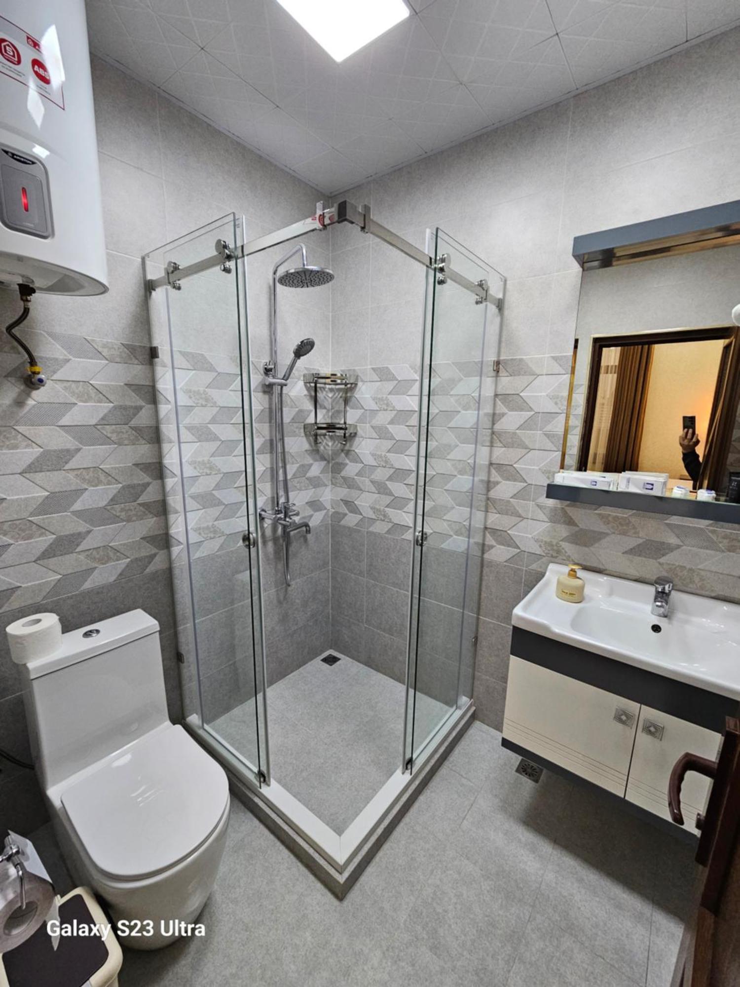 Hotel Sharq 두샨베 외부 사진