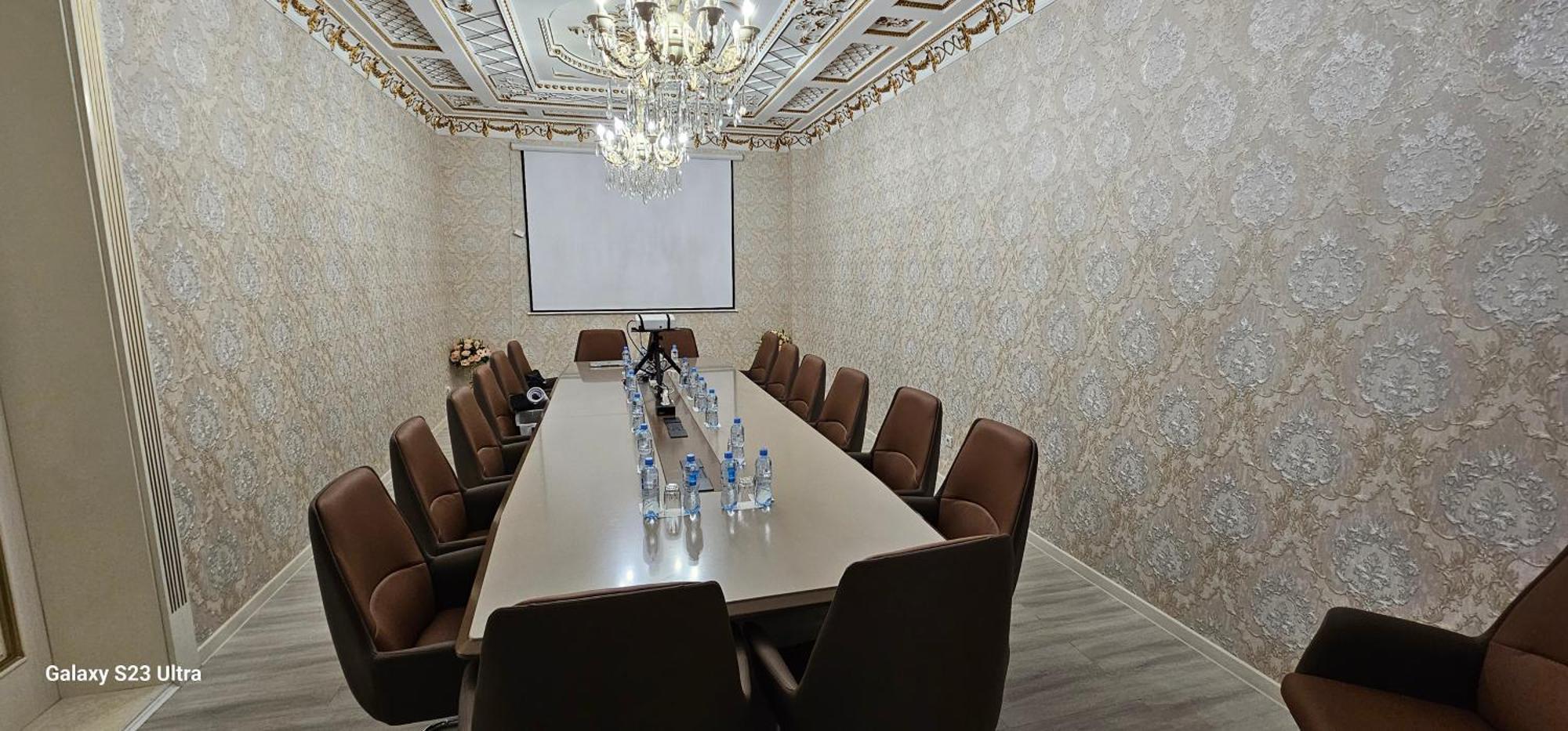 Hotel Sharq 두샨베 외부 사진