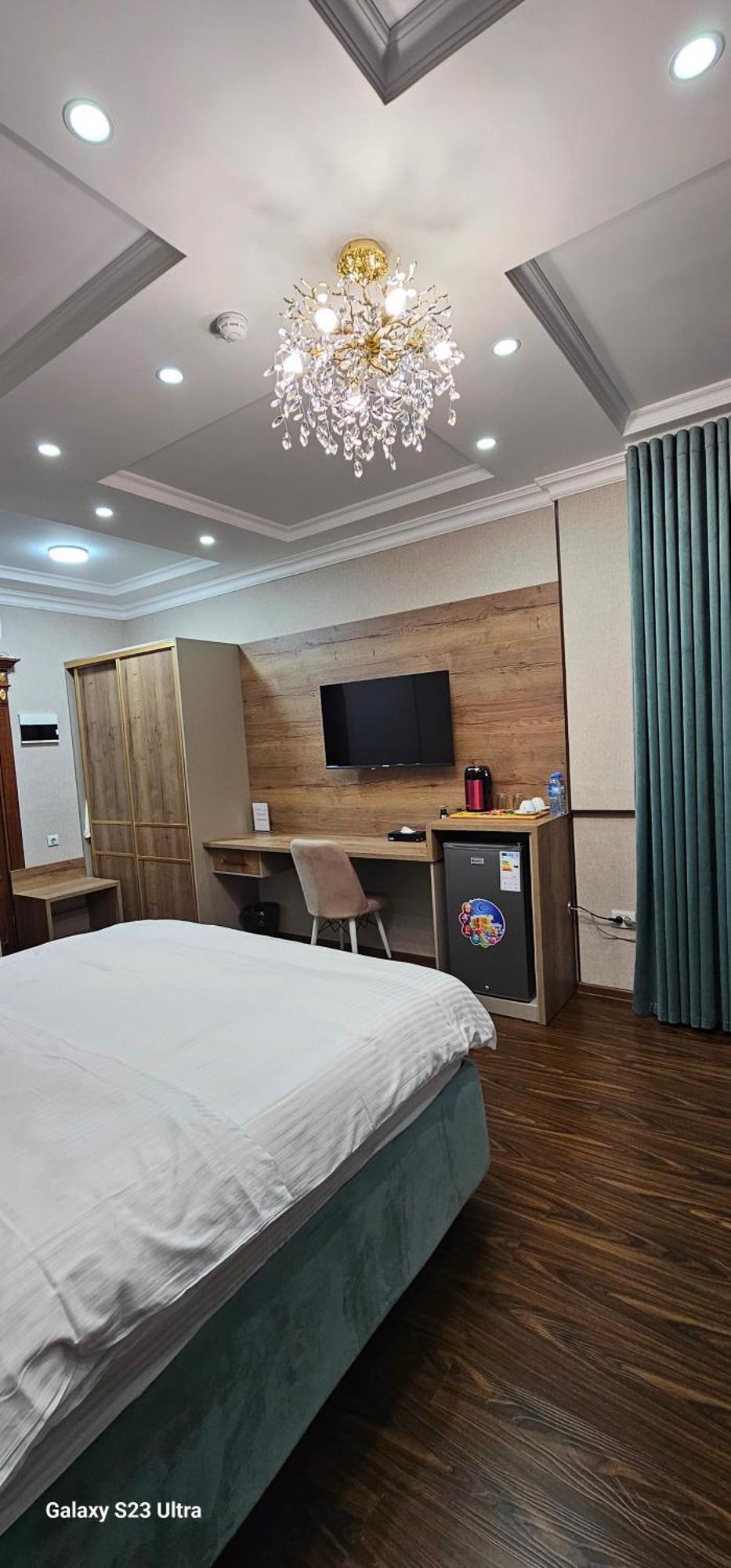 Hotel Sharq 두샨베 외부 사진